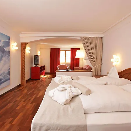 Hinterwies - In / / Dine Hotel 4*